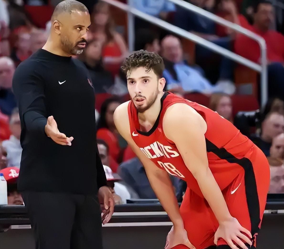 500彩票网公司-NBA常规赛明天2月6日赛程：火箭PK黄蜂，勇士PK太阳，湖人PK76人